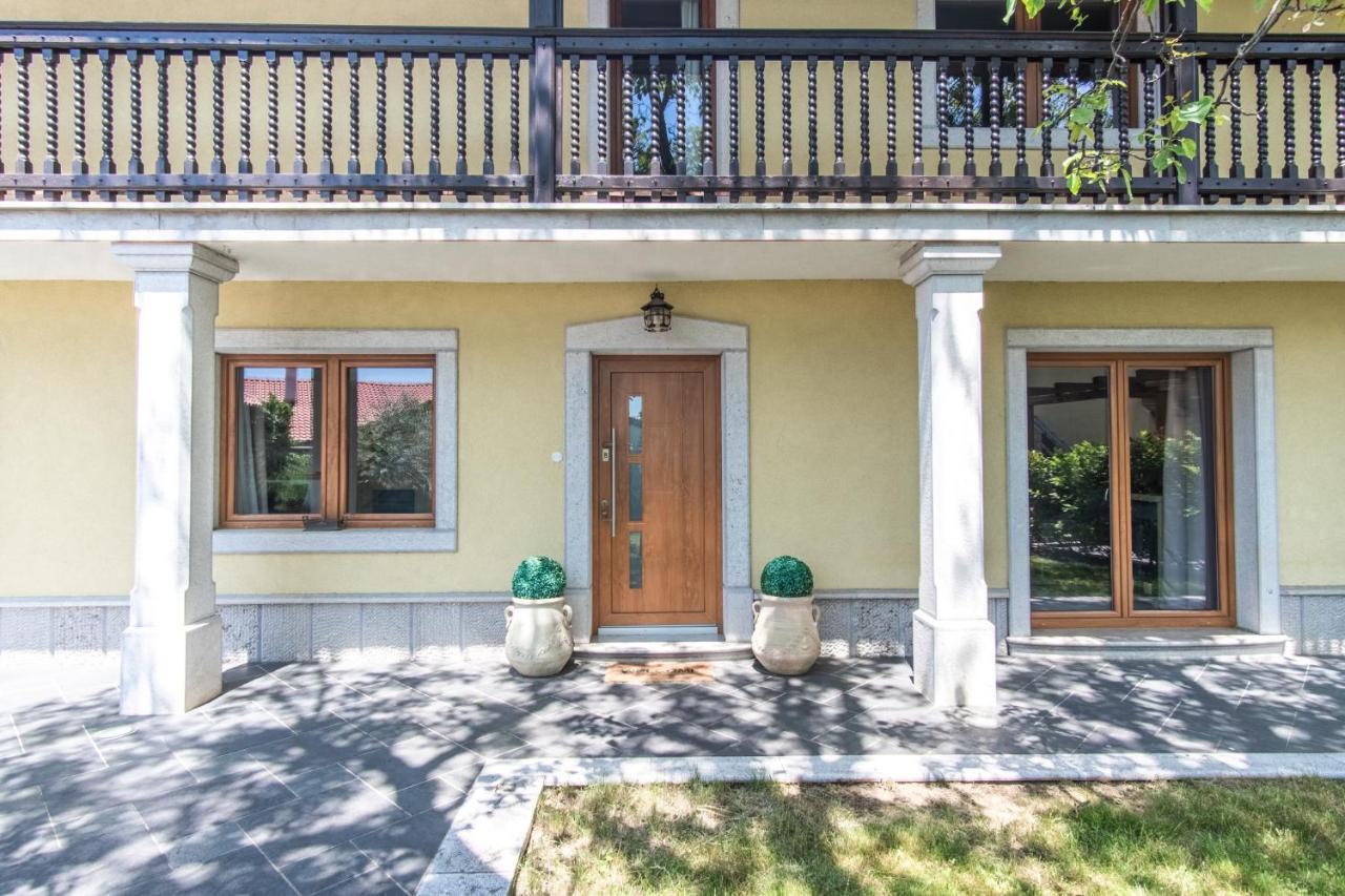 Villa Hermes Art Dutovlje Eksteriør bilde